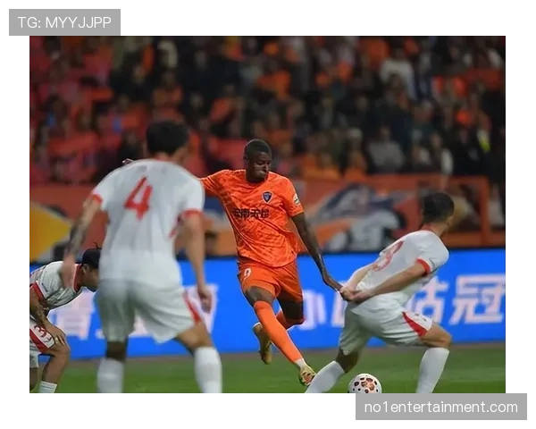 申花盖伊传球成功率高达87.5%，塞内加尔前锋组织能力不俗